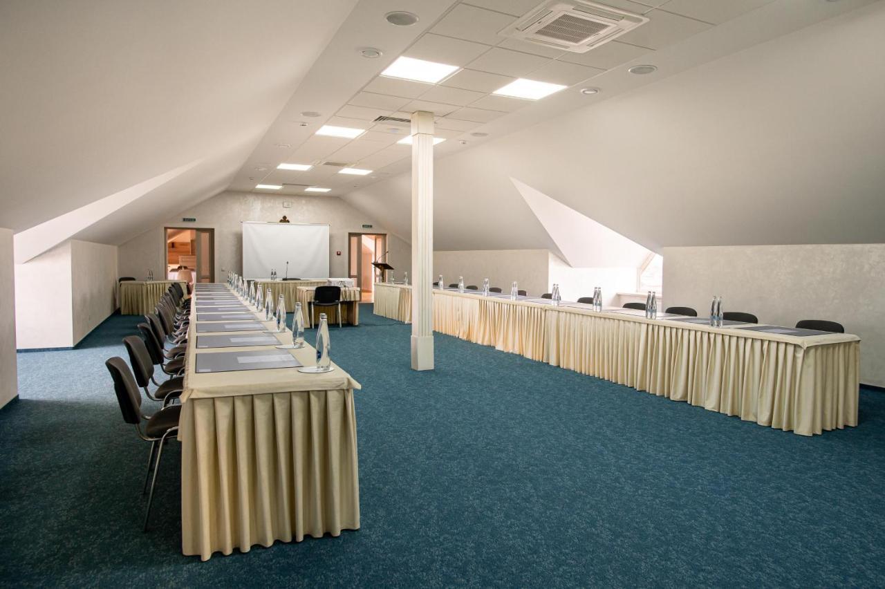 Оранта Hotell Truskavets Eksteriør bilde